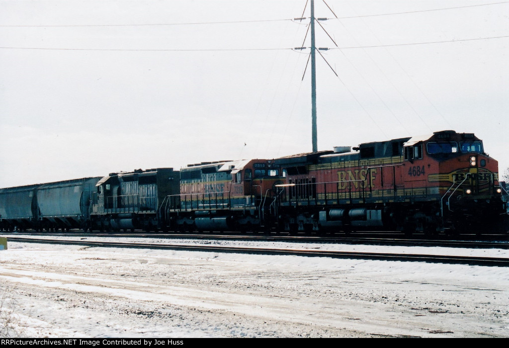 BNSF 4684 West